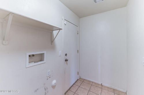 3538 Drexel Manor Stra, Tucson AZ  85706-1985 exterior