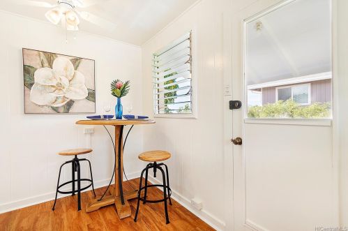 915 17 Ave, Honolulu HI 96816-4105 exterior