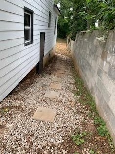 1885 Conrad Ave, Atlanta, GA 30315-6645