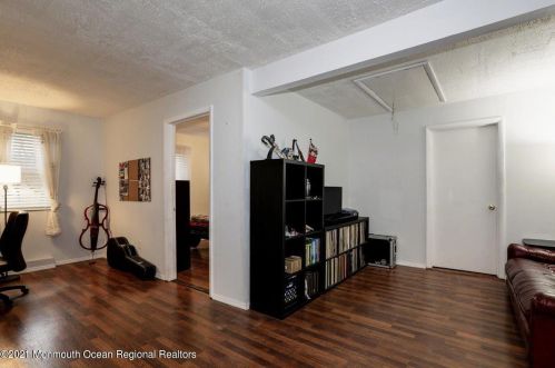 54 Morris Blvd, Berkeley Township NJ 08721-3555 exterior