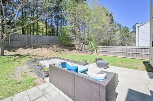 1044 Willow Crst Lndg, Austell GA 30168-5737 exterior