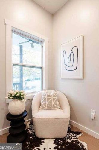 1437 Kenilworth Dr, Atlanta GA 30310-3943 exterior