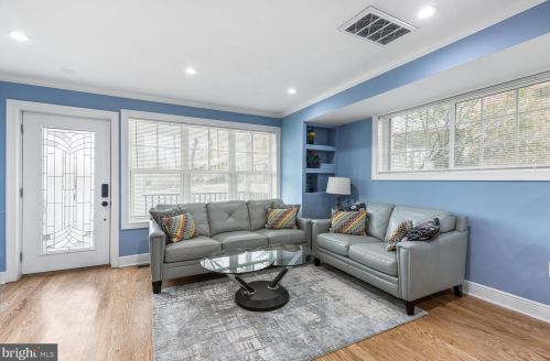 2257 16th St, Washington DC  20020-4301 exterior