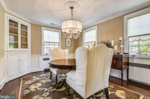 301 Glendale Ave, Alexandria VA 22301-2407 exterior