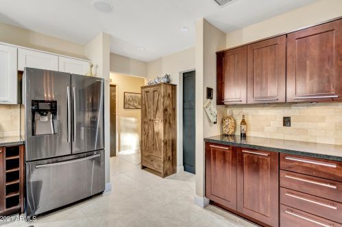 9242 34 Pl, Phoenix AZ 85028-4964 exterior