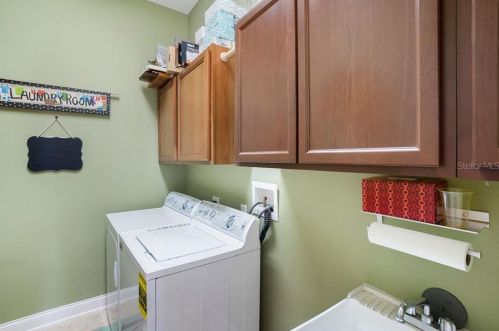 25601 Hawks Run Ln, Mount Plymouth FL 32776-7746 exterior