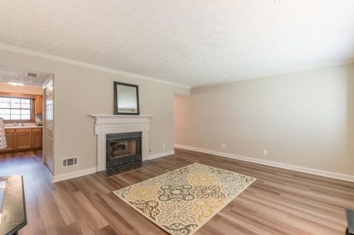 217 Braxton Pl, Tucker GA 30084-1872 exterior