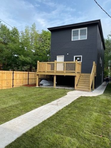 900 Leclaire Ave, Chicago IL 60641-2779 exterior