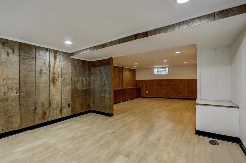 936 Currie Pl, Milwaukee WI 53213-3006 exterior