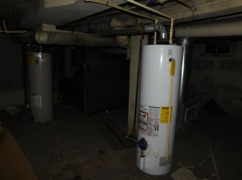 3127 Garfield Ave, Milwaukee WI 53208-1434 exterior