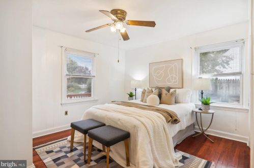 1009 Lewis Ave, Rockville MD 20851-2350 exterior