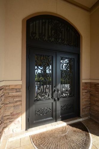 5450 Honea Egypt Rd, Montgomery TX 77316-9483 exterior