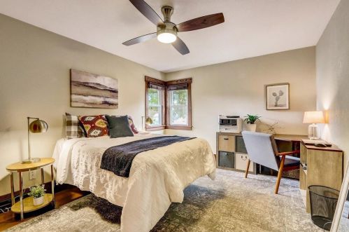 9916 Grantosa Dr, Milwaukee WI  53222-1411 exterior