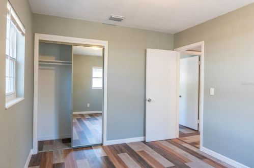 5602 Gateway Dr, Tampa FL  33615-4123 exterior