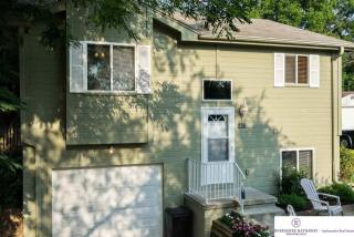 5633 50th Ave, Omaha, NE 68117-2406