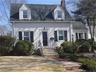 36 Wall St, Wallingford CT  06492-4709 exterior