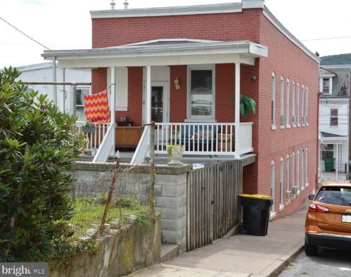 614 Fairview St, Primrose PA  17901-1629 exterior