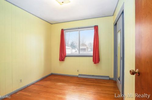 4078 Flamingo Ave, Wyoming MI exterior