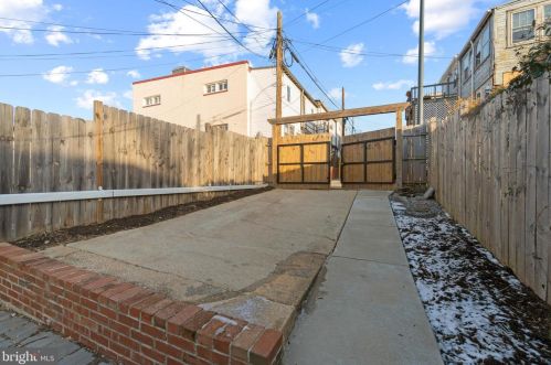 1429 Montello Ave, Washington DC 20002-2863 exterior