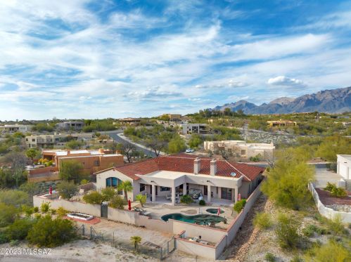 3632 Camino De Jaime, Tucson AZ  85718-7432 exterior