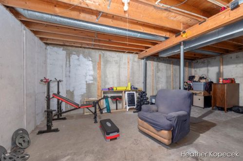 280 5 St, Cedar Springs MI 49319-9490 exterior