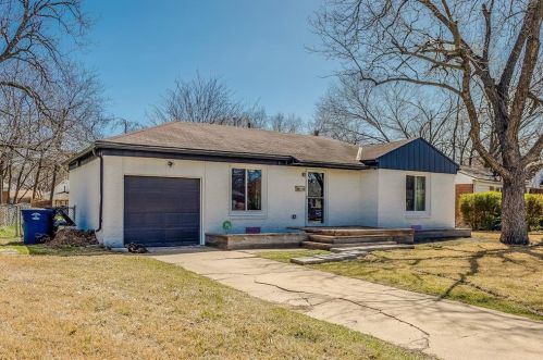 10644 Cayuga Dr, Dallas TX  75228-2804 exterior