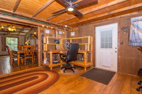 3832 Chicopee St, Fort Pierce FL 34953-5373 exterior