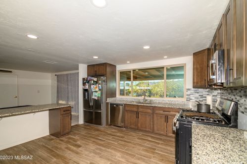 6748 Camino De La Tierra, Tucson, AZ 85746-6127