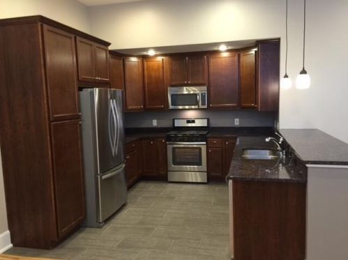 2547 Burrell St, Milwaukee WI  53207-1523 exterior