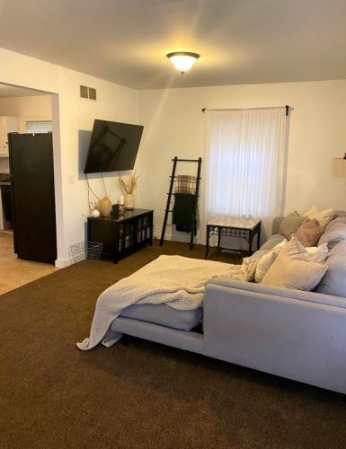 1510 Church St, Kalamazoo, MI 49007-2548