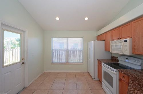 4655 12 St, Naples FL 34120-6468 exterior