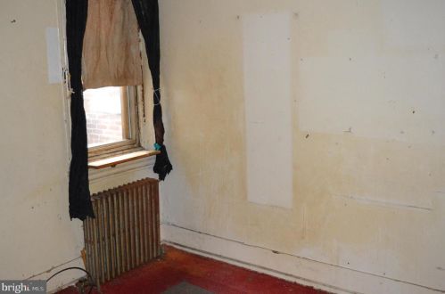 4458 20 St, Philadelphia PA 19138-2902 exterior