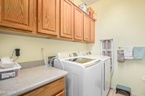 890 Leo Pl, Chandler AZ 85249-5215 exterior