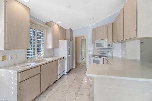 3695 El Segundo Ct, Naples FL 34109-1398 exterior