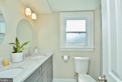 2411 30 St, Washington DC 20018-1532 exterior