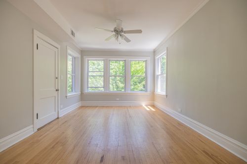 4848 Tripp Ave, Chicago IL 60629-5743 exterior