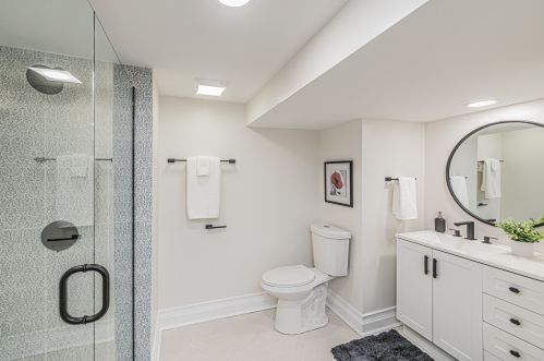 2311 Foster Ave, Chicago IL  60625-1825 exterior