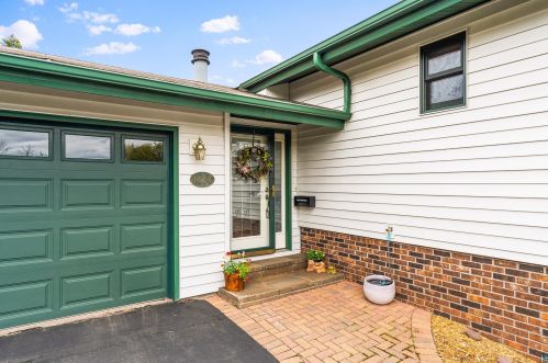 1434 Clf Ave, Duluth MN 55811-2723 exterior