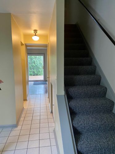 3651 Kenbrooke Ct, Kalamazoo MI  49006-5438 exterior