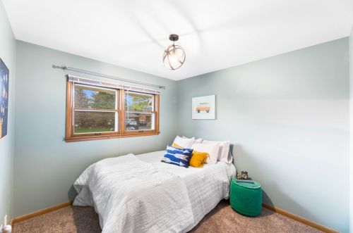 4159 63, Milwaukee WI 53216-1242 exterior