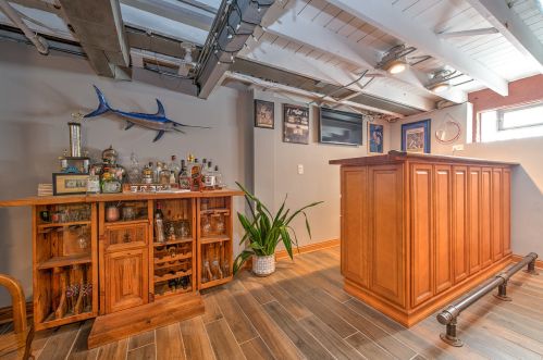 5646 Nottingham Ave, Chicago IL 60638-3109 exterior