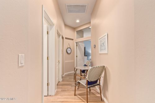 16238 16th Ln, Phoenix AZ  85045-1726 exterior