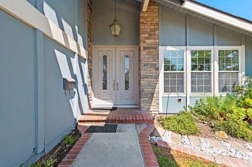 14771 Featherhill Rd, Tustin, CA 92780-6716