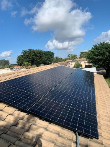 5670 Piping Rock Dr, Boynton Beach FL exterior