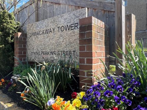 111 Perkins St, Boston MA  exterior