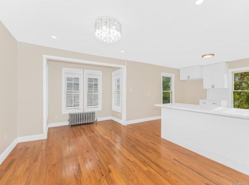 444 4th Ave, Mount Vernon NY 10550-3104 exterior