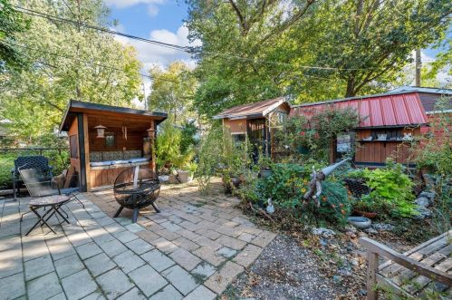 1032 Yale Ave, Saint Louis MO 63117-1823 exterior