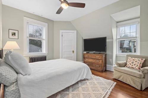 261 Magnolia Pl, Pittsburgh PA  15228-1344 exterior