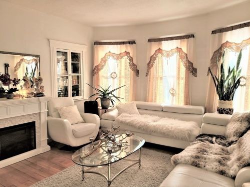 18 Hillside St, Worcester MA 01610-2199 exterior