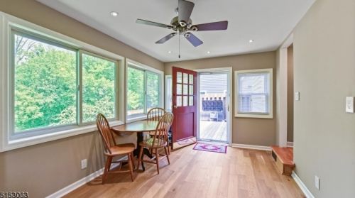 128 Mohawk Dr, Cranford NJ 07016-3364 exterior